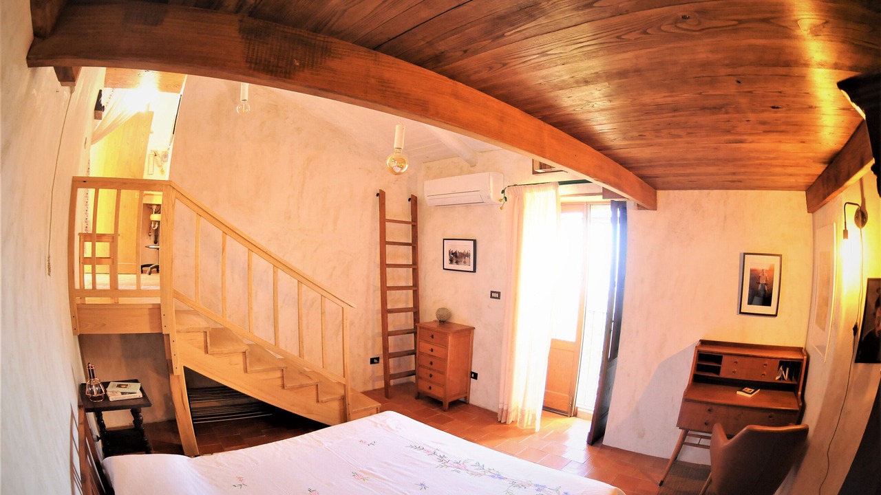 Photo of Bedroom in Savoca