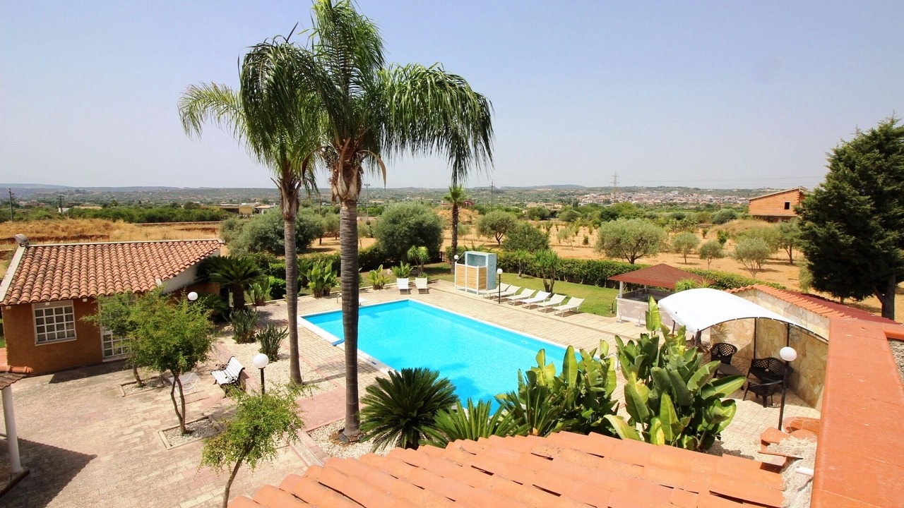 Photo of Outdoor in Solarino
