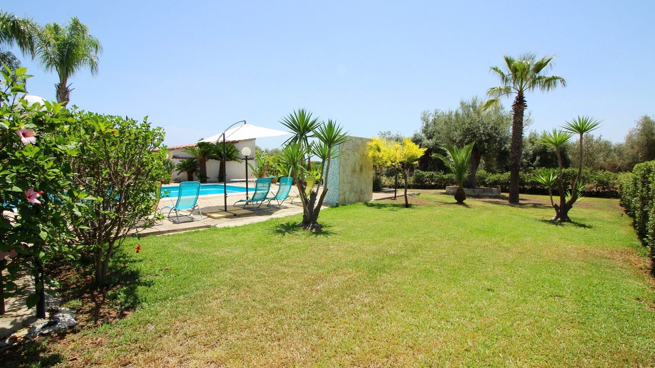 Photo of Outdoor in Solarino