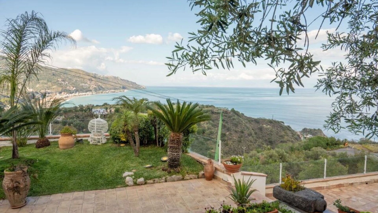 Photo of Patio Balcony in Taormina