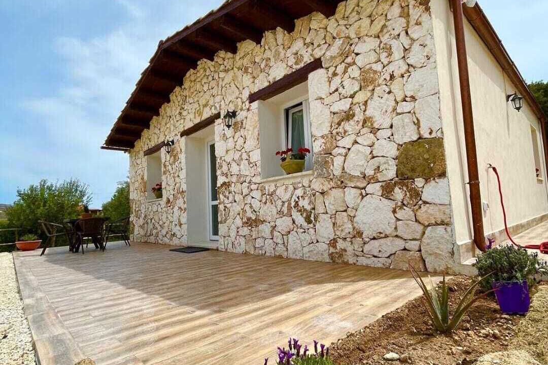 Photo of Patio Balcony in Avola