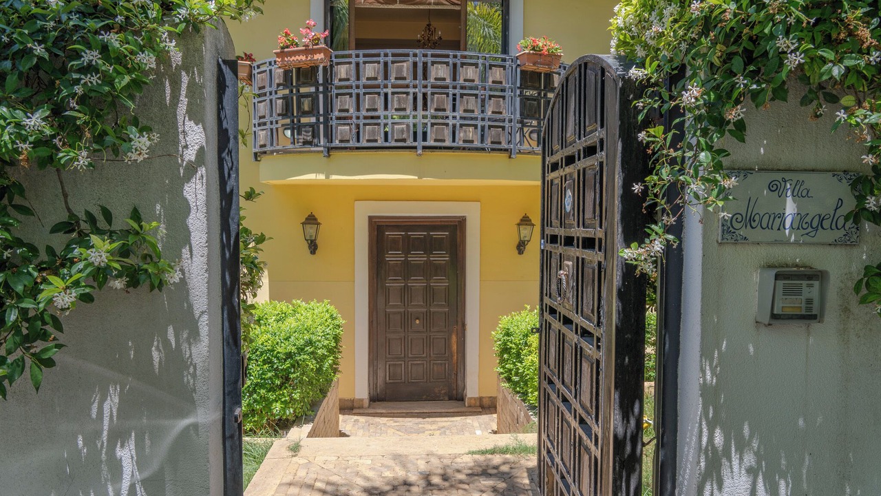 Photo of Outdoor in Palermo
