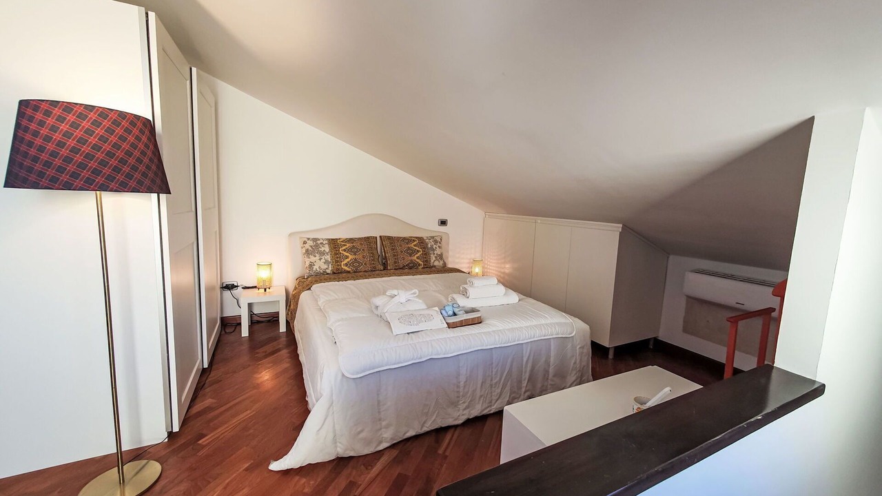 Photo of Bedroom in Tiche