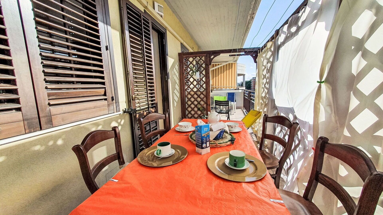 Photo of Patio Balcony in Tiche