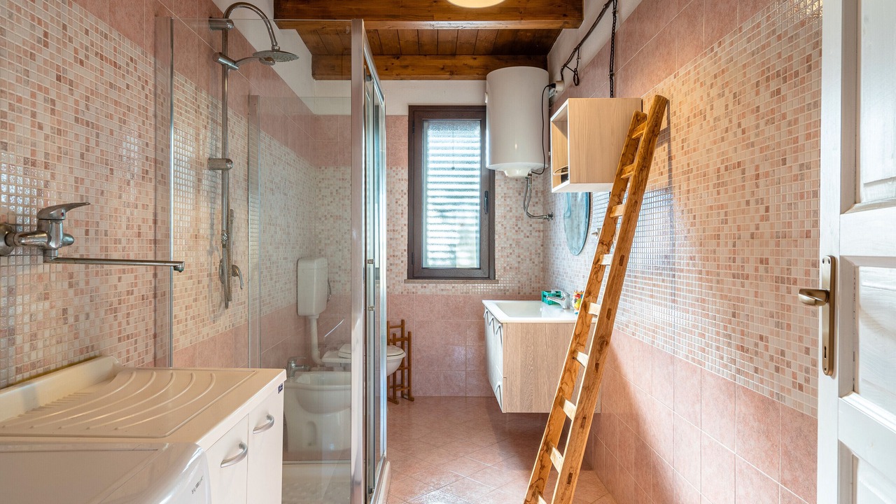 Photo of Bathroom in Syracuse