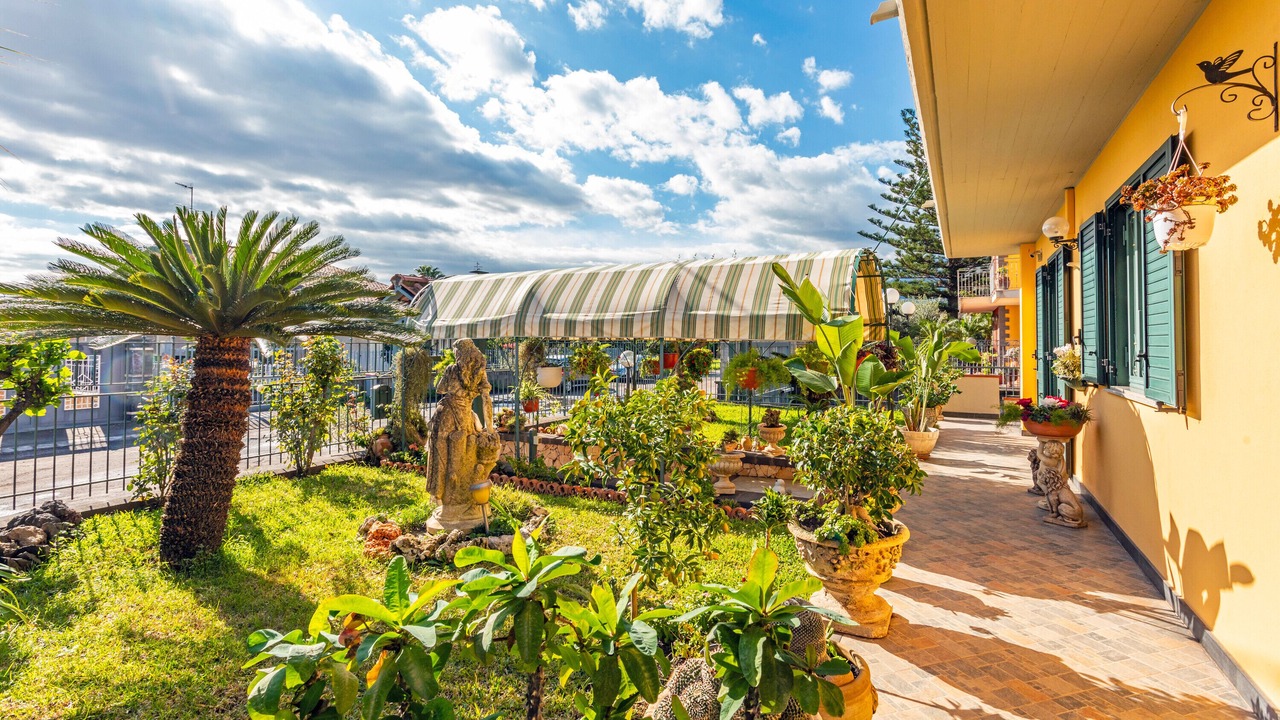 Photo of Outdoor in Mascali