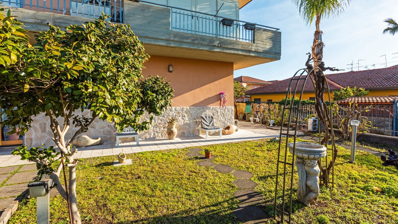 Photo of Outdoor in Fondachello