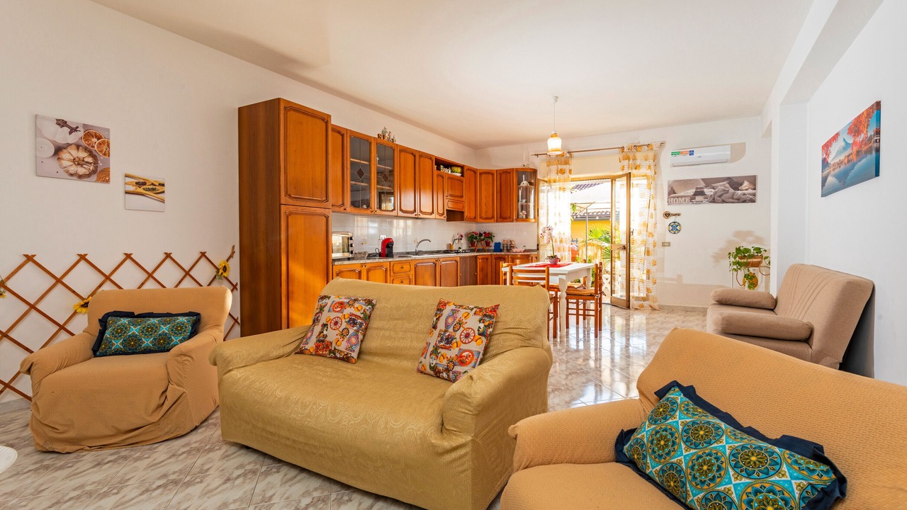 Photo of Livingroom in Fondachello