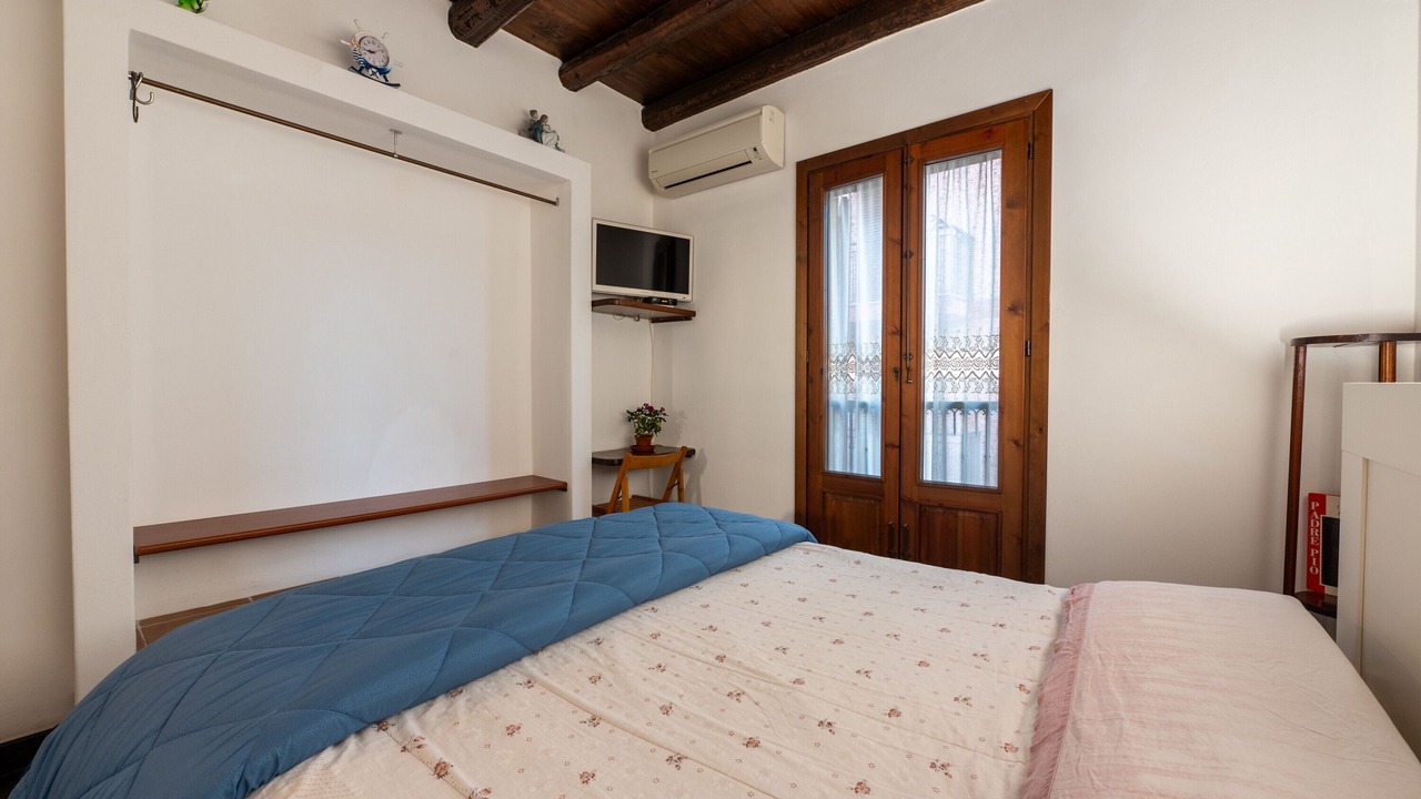 Photo of Bedroom in Porticello