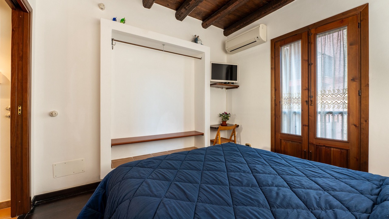 Photo of Bedroom in Porticello