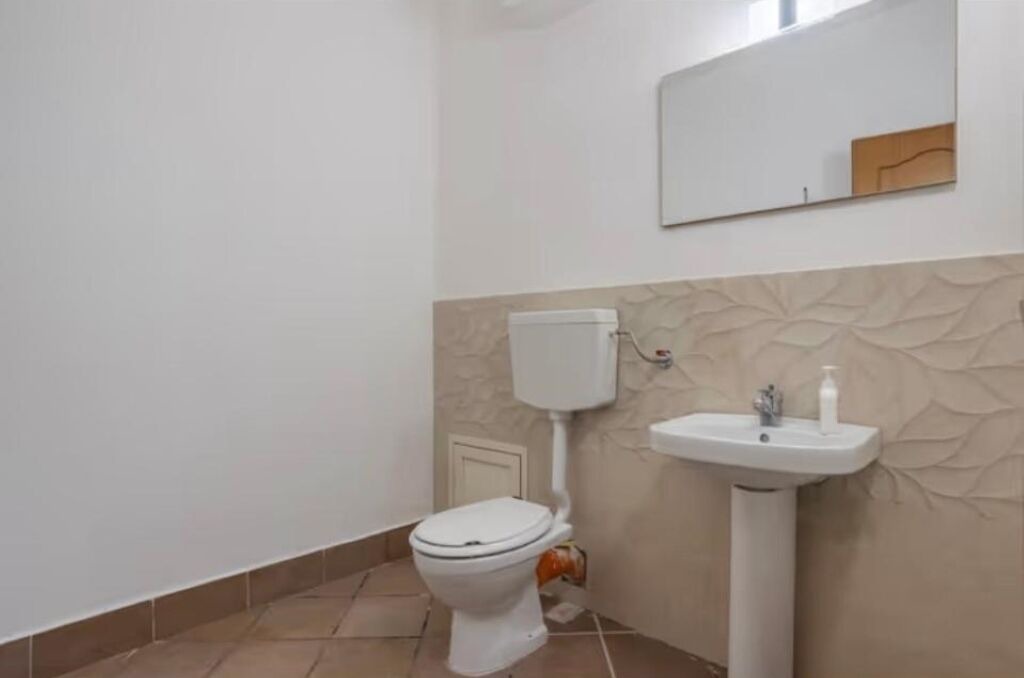 Photo of Bathroom in Torre Colonna-sperone
