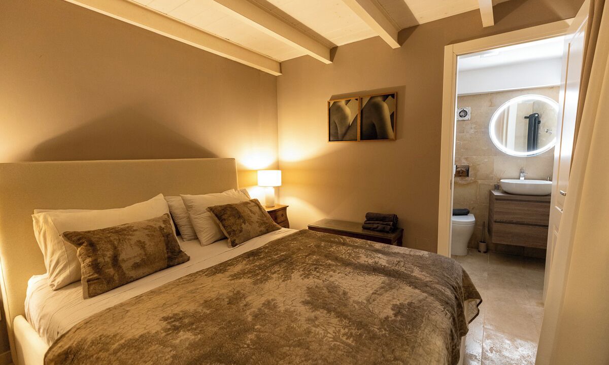 Photo of Bedroom in Noto Historic Centre