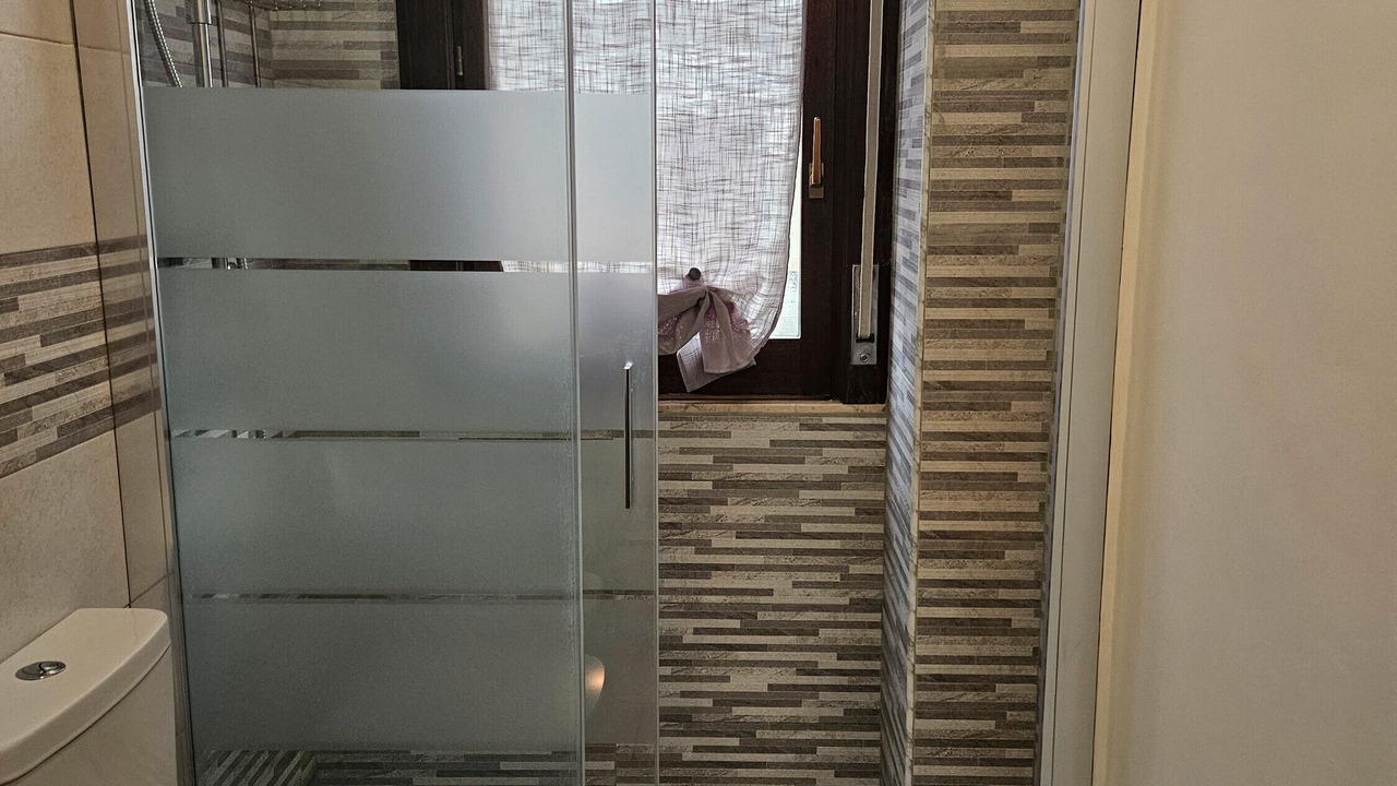 Photo of Bathroom in Palazzolo Acreide Historic Centre