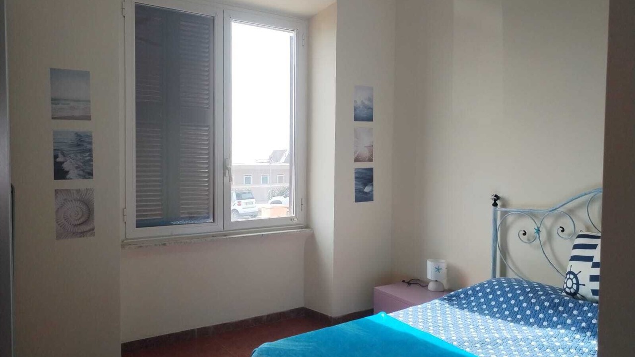 Photo of Bedroom in Quartiere XXXIII Lido di Ostia Ponente