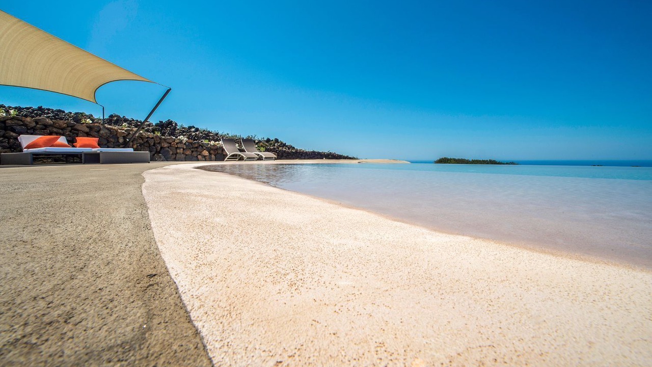 Photo of Others in Pantelleria