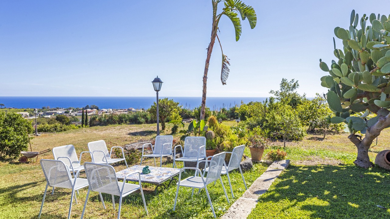 Photo of Patio Balcony in Aci Catena
