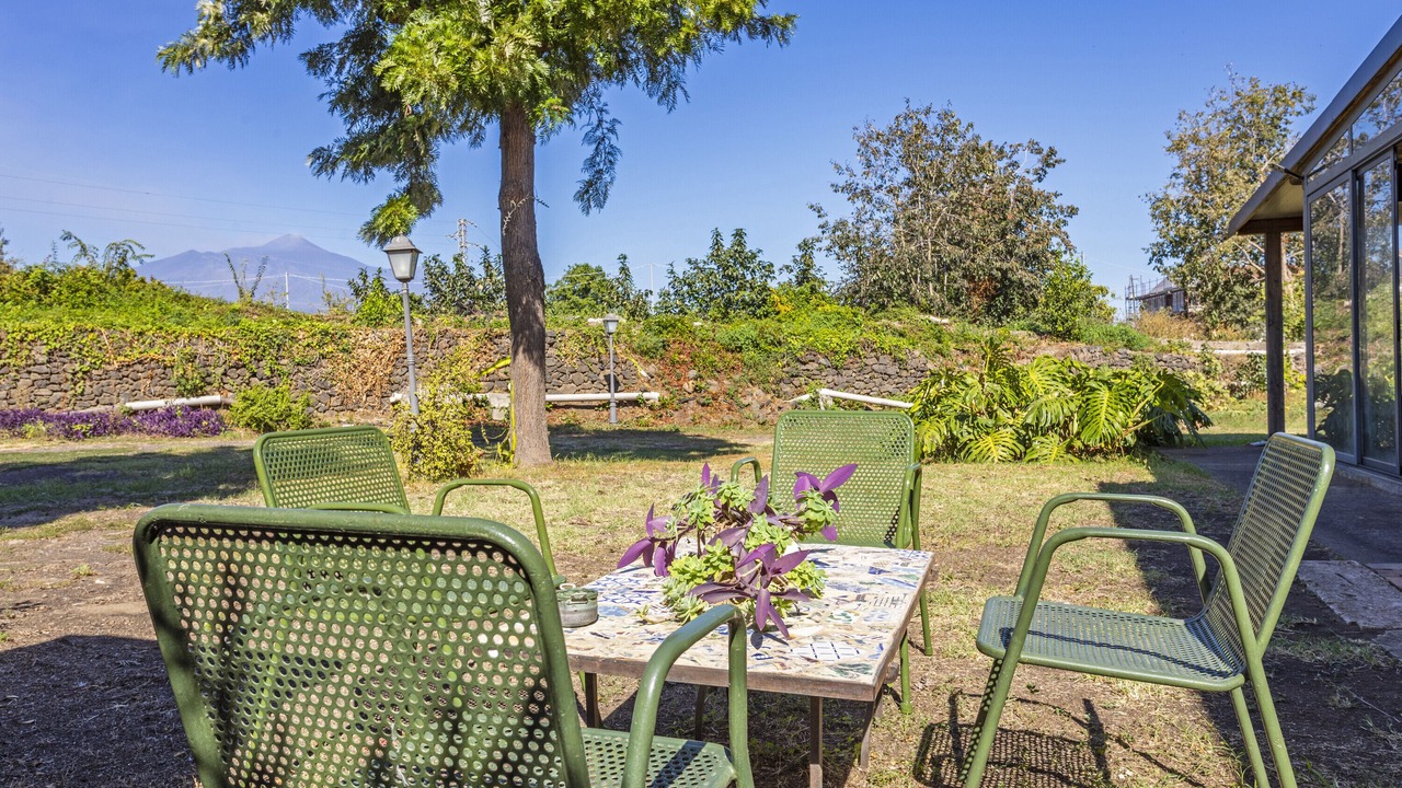Photo of Outdoor in Aci Catena