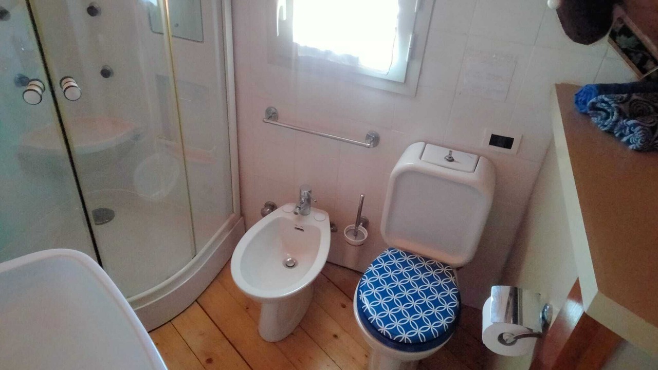 Photo of Bathroom in Nicolosi