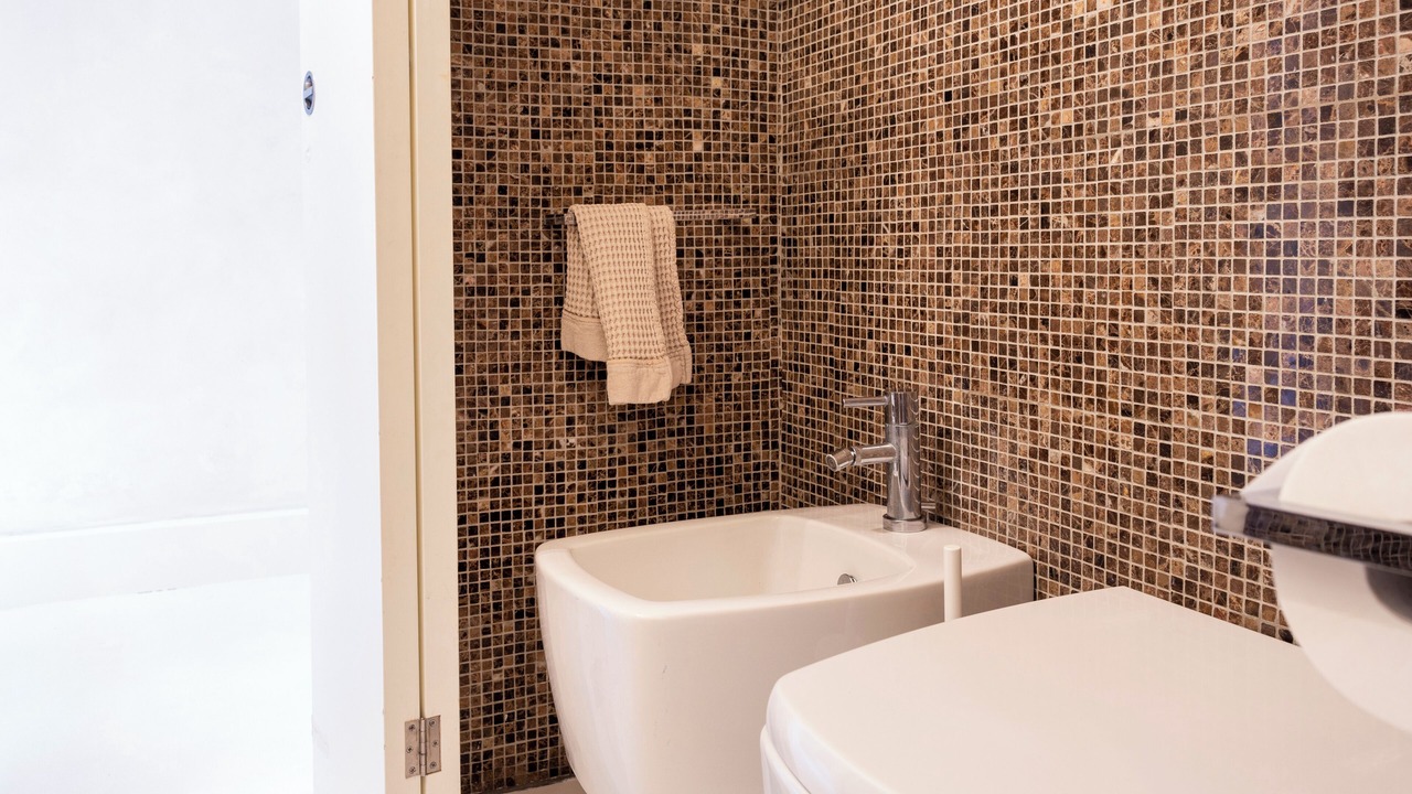 Photo of Bathroom in Picanello-Ognina-Barriera-Canalicchio