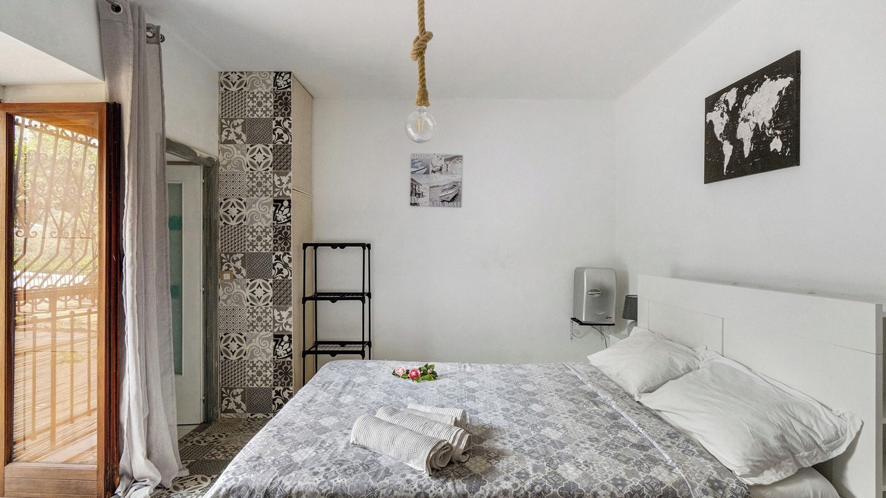 Photo of Bedroom in Seiano