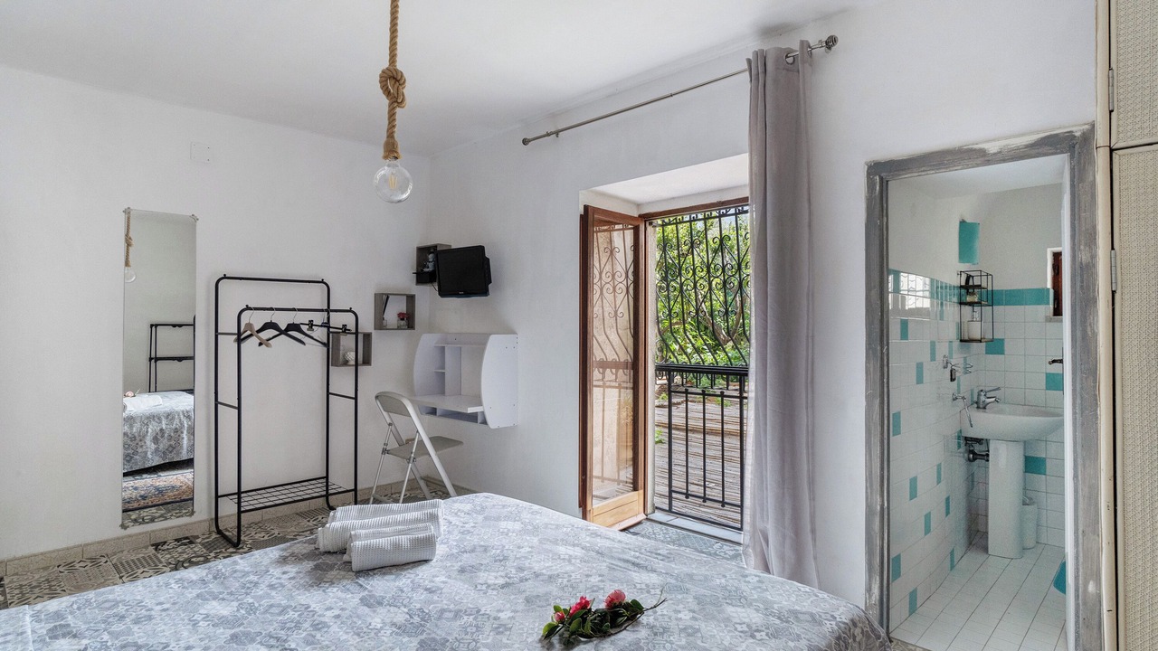 Photo of Bedroom in Seiano