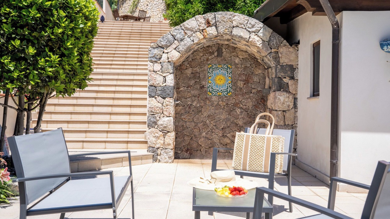 Photo of Patio Balcony in Gaggi