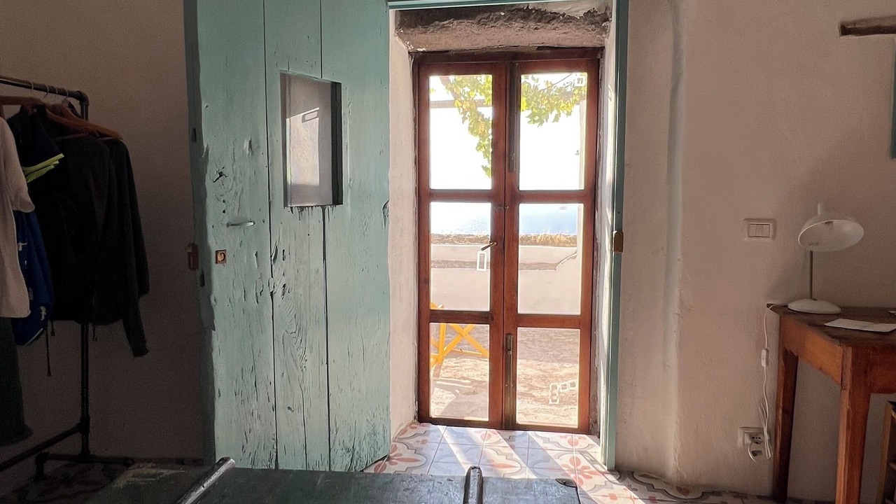Photo of Bedroom in Alicudi Porto
