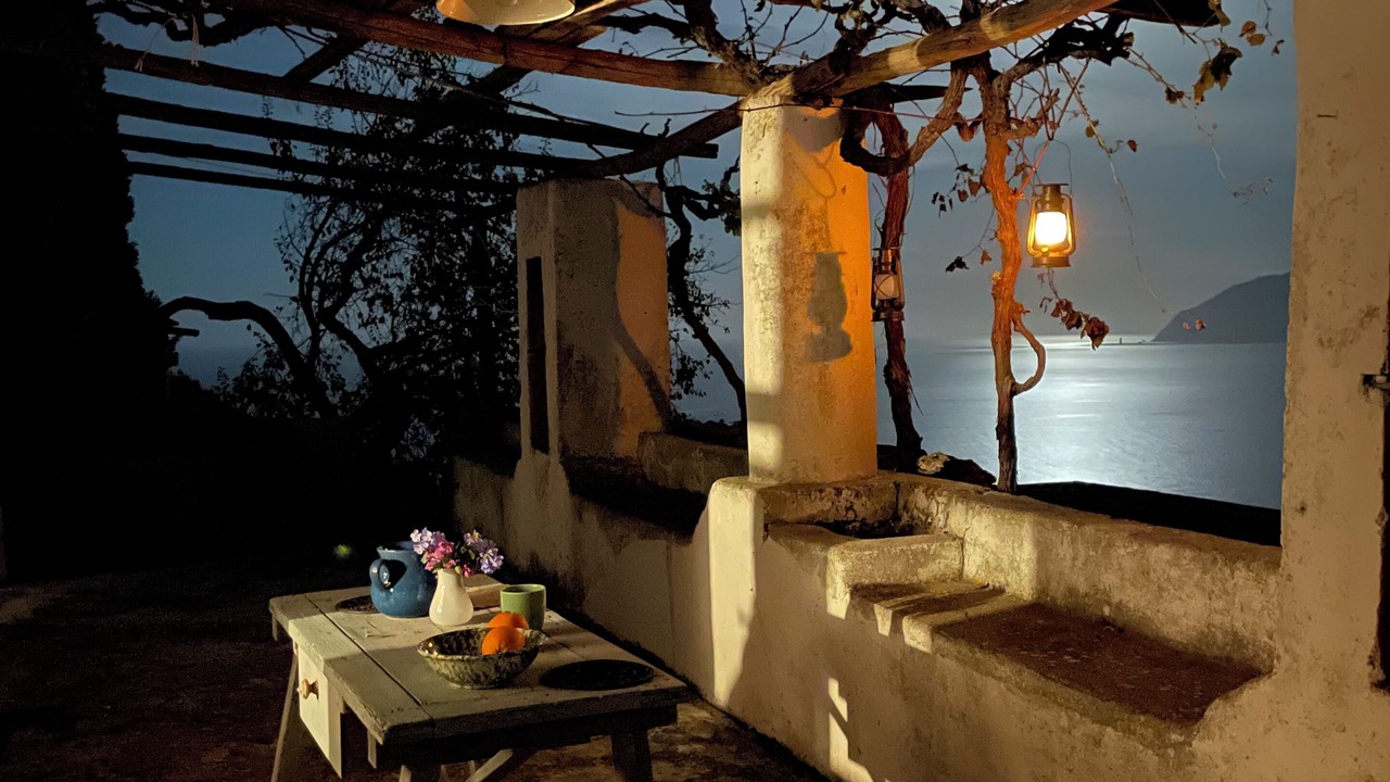 Photo of Outdoor in Alicudi Porto