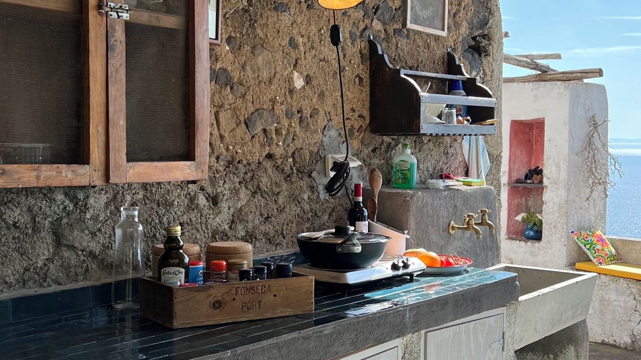 Photo of Kitchen in Alicudi Porto