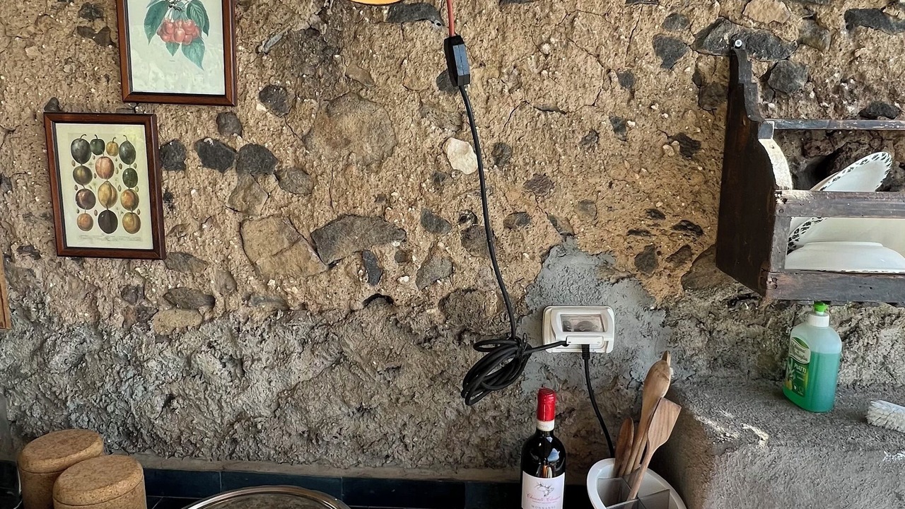 Photo of Kitchen in Alicudi Porto