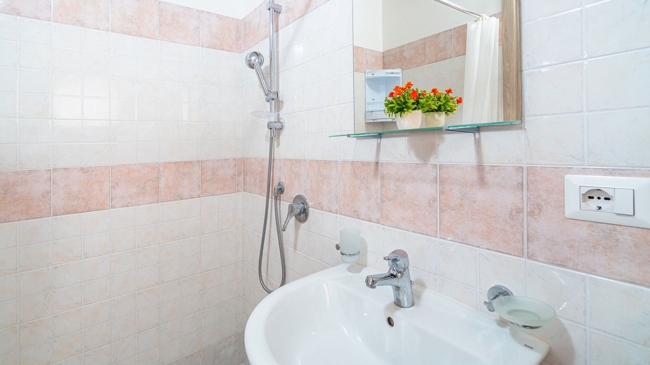 Photo of Bathroom in Granelli