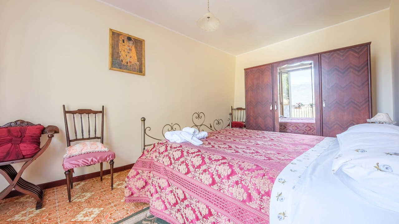 Photo of Bedroom in Savoca