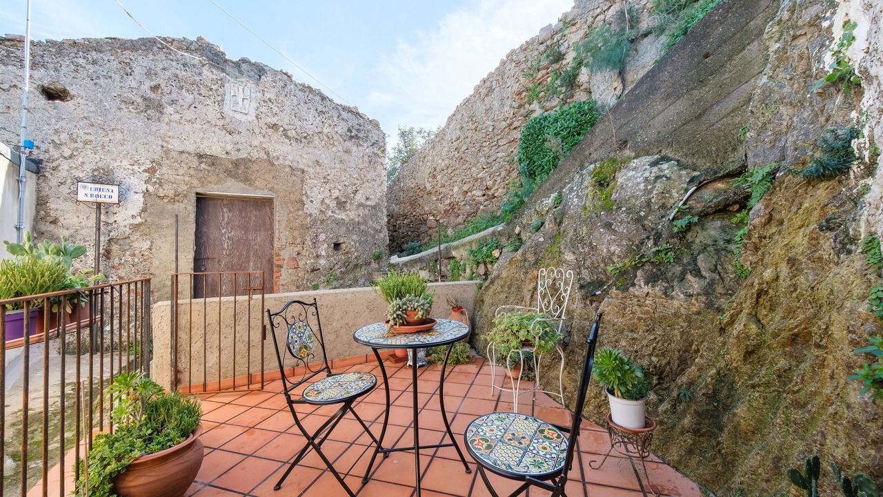 Photo of Outdoor in Savoca