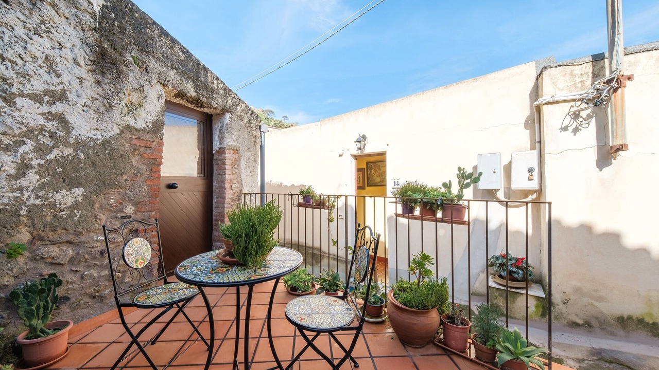 Photo of Outdoor in Savoca