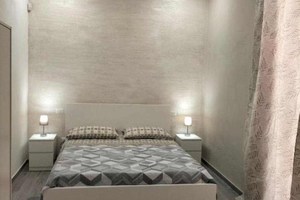 Photo of Bedroom in Solarino