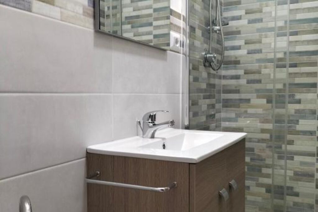 Photo of Bathroom in Solarino