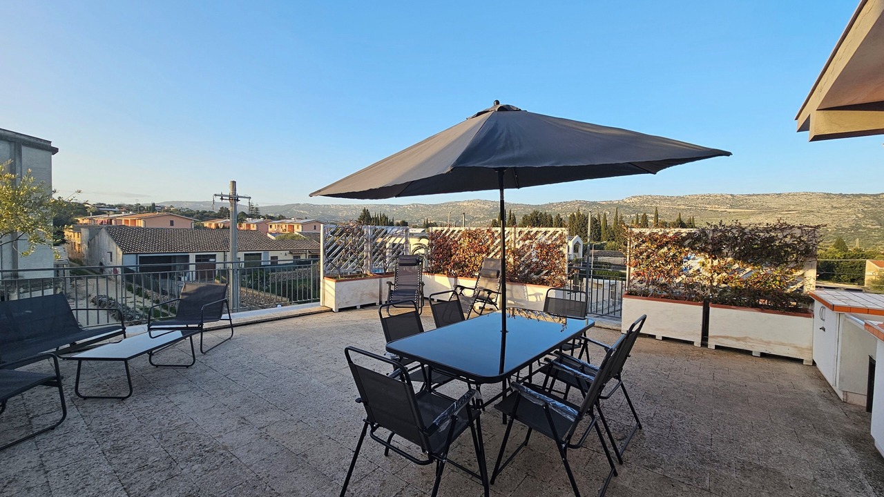 Photo of Outdoor in Solarino