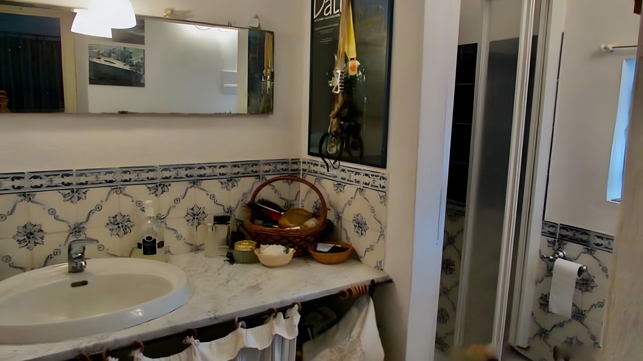 Photo of Bathroom in Pantelleria