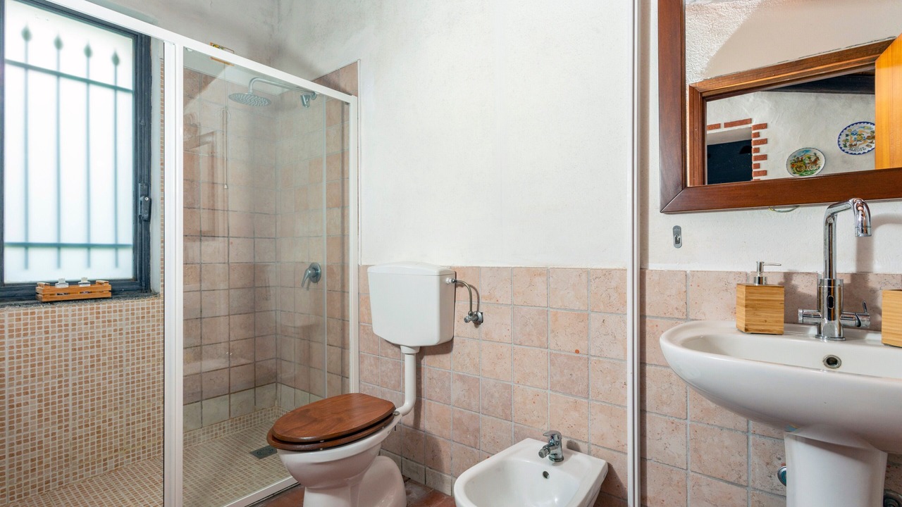 Photo of Bathroom in Piedimonte Etneo