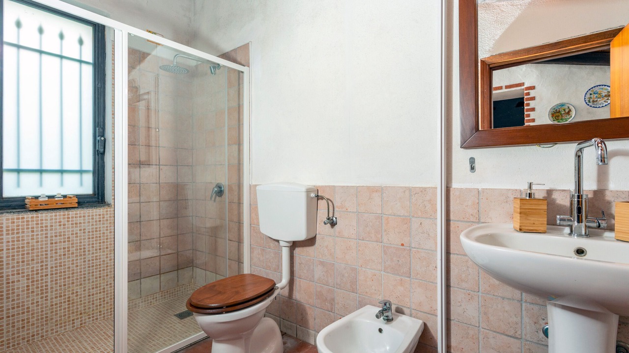 Photo of Bathroom in Piedimonte Etneo