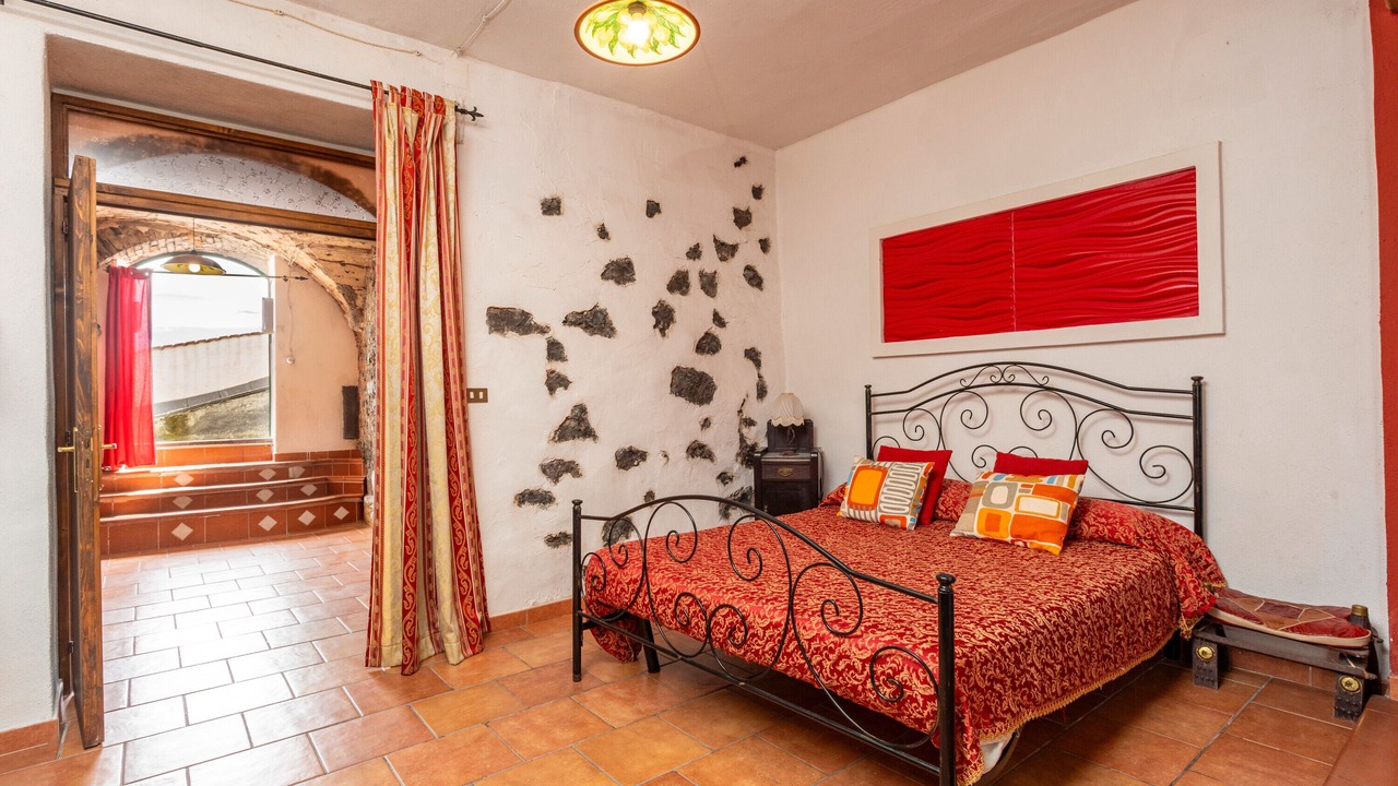 Photo of Bedroom in Piedimonte Etneo