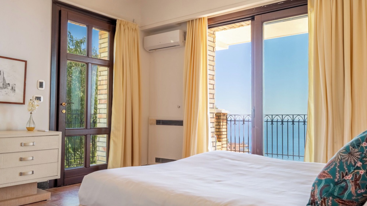 Photo of Bedroom in Letojanni