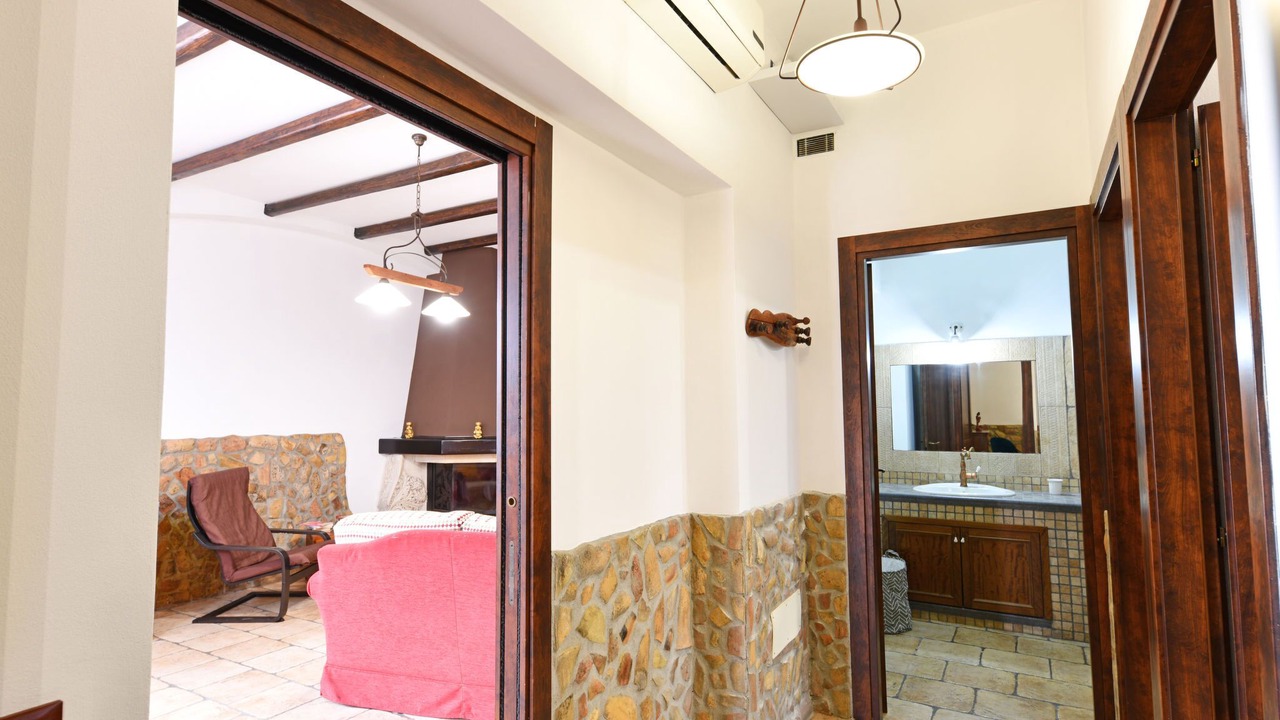Photo of Livingroom in Syracuse