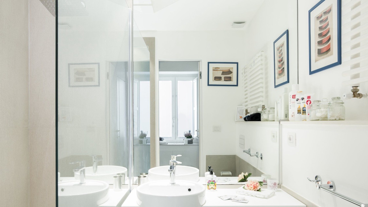 Photo of Bathroom in Ortigia