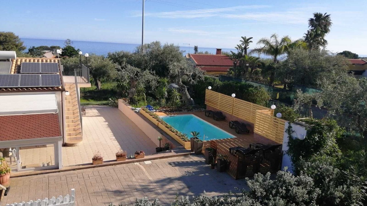Photo of Outdoor in Cefalu