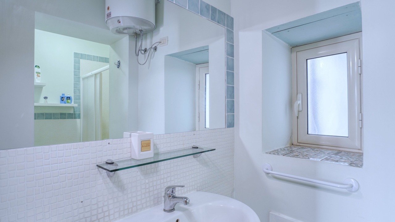 Photo of Bathroom in Old Town