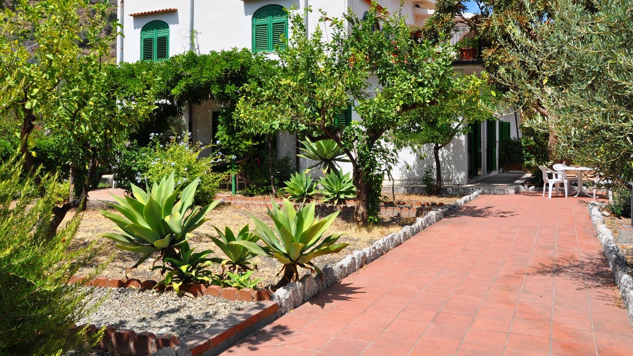 Photo of Patio Balcony in Mazzeo