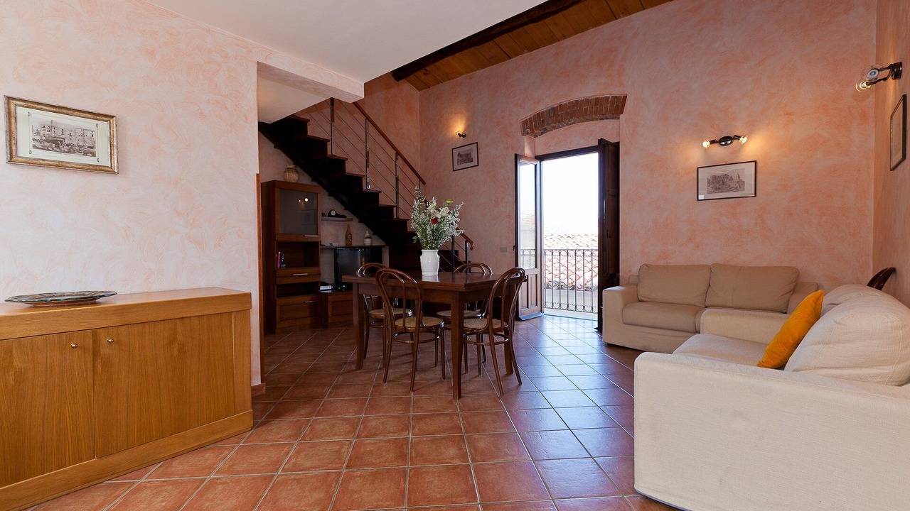 Photo of Livingroom in Old Town