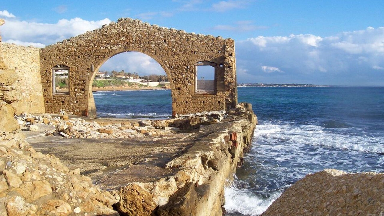 Photo of Others in Avola
