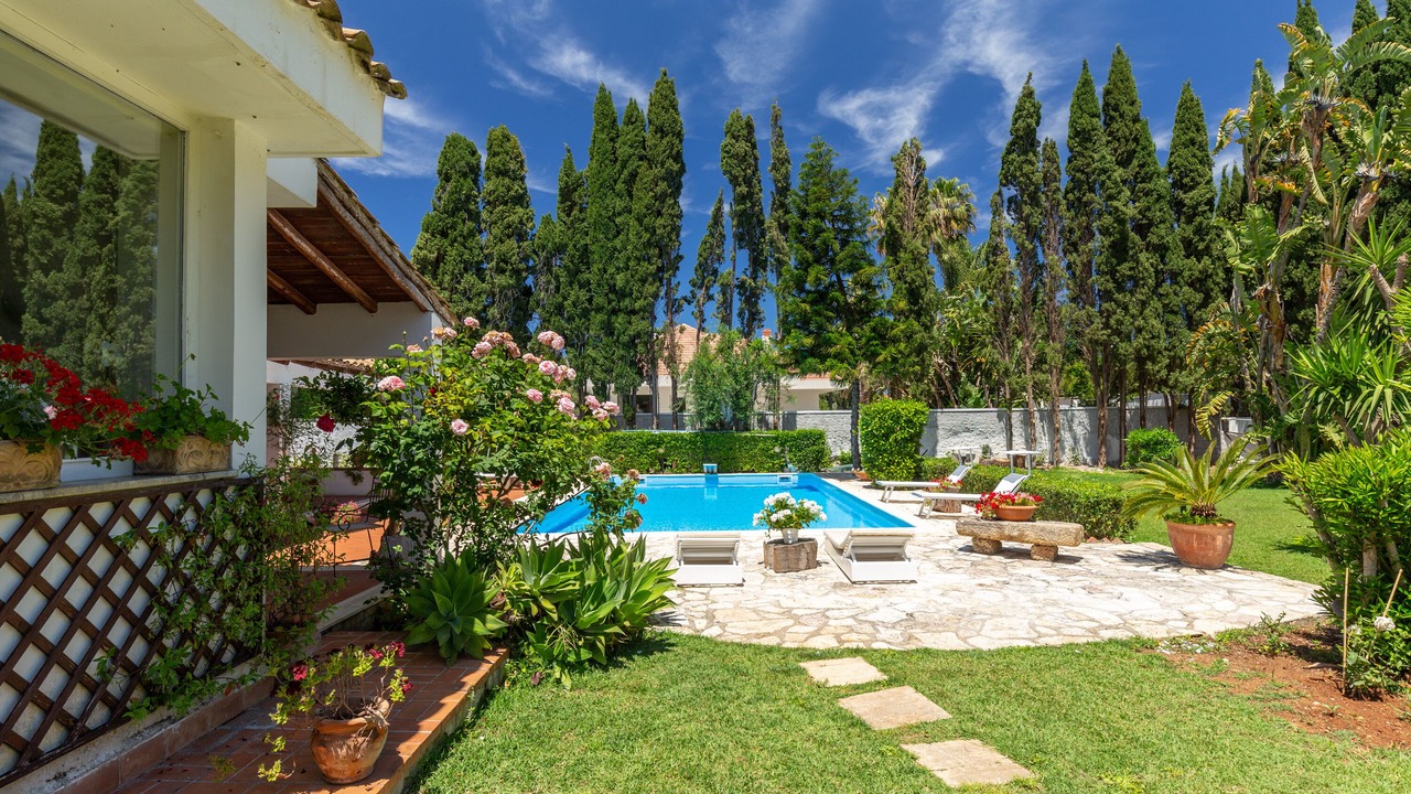 Photo of Outdoor in Palermo